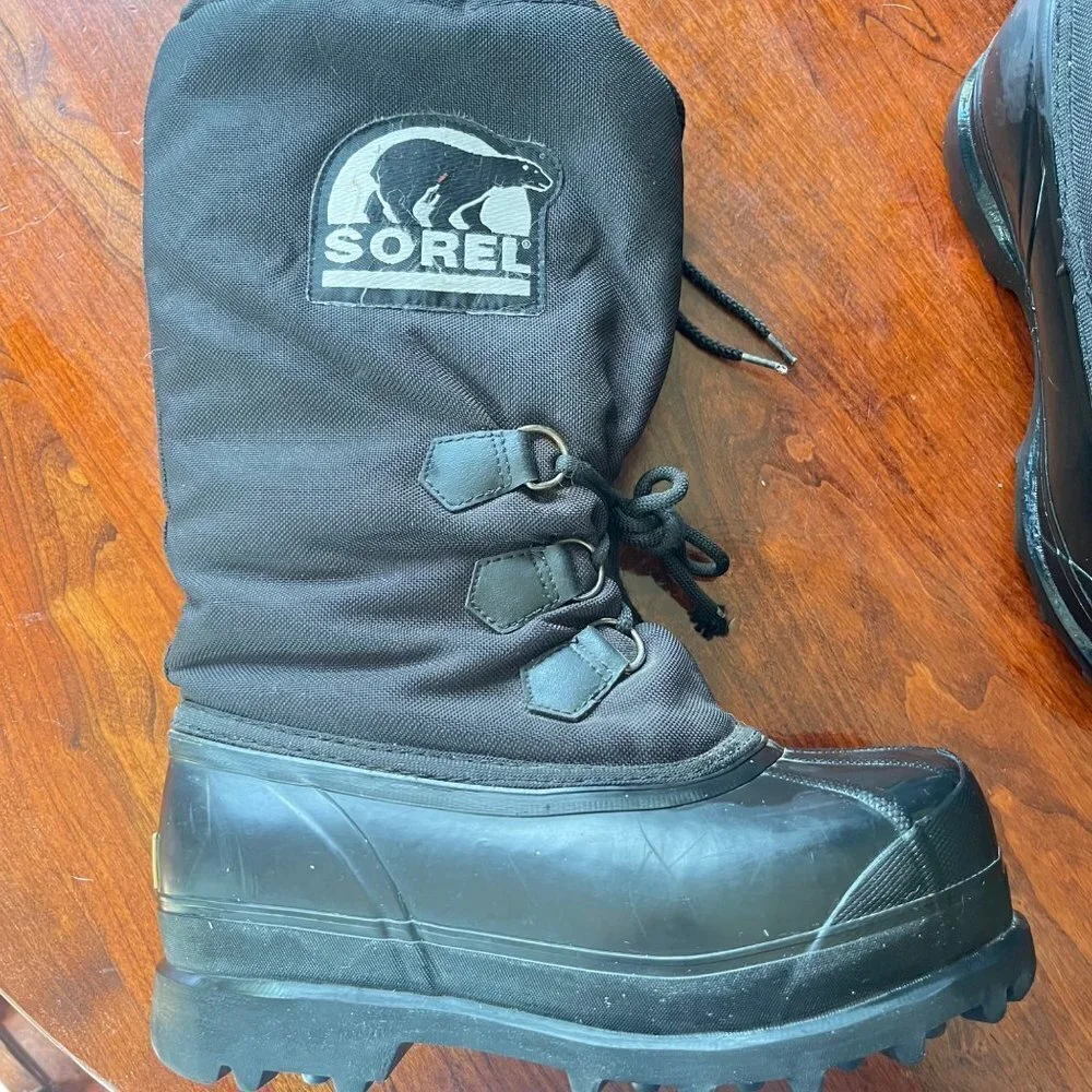 Sorel Hand Crafted Natural Rubber‎ Glacier Women's Boots - Size 7